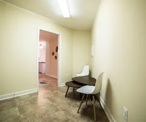 Photo 3 - Chic Mid Century Hub