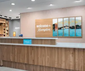 Photo 5 - Hampton Inn & Suites Alpena