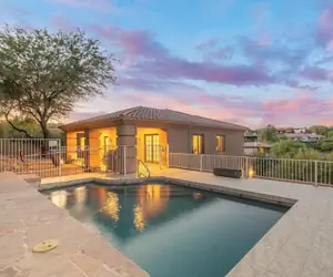 Photo 2 - Primrose Palace