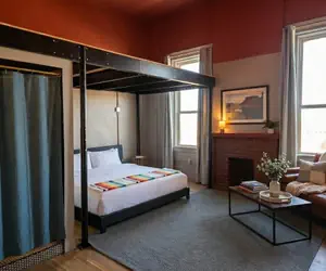 Photo 2 - The Well Hotel & Taproom