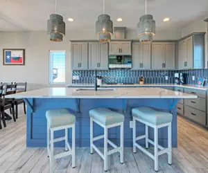 Photo 2 - Private Pool+hot Tub, Near the Beach, Gulf Glimpse Marlin Cove by Avantstay