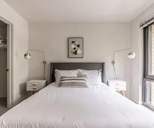 Photo 5 - Sophari Downtown: Bellevue Apartments