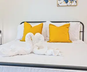 Photo 3 - Urban Delight 4br/3ba Near City Center