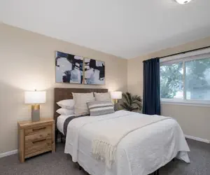 Photo 3 - Chic Remodeled Retreat Near Emu: Easy Commute 2 Bedroom Apts