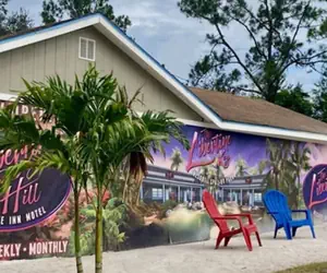 Photo 2 - Liberty Hill Executive Inn