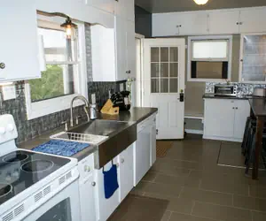 Photo 5 - Home Away From Home 1 Bedroom Home