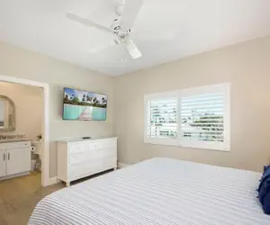 Photo 3 - Holiday Everyday