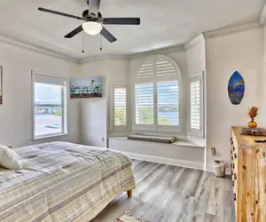 Photo 5 - Villa At Bahia Shores-whole Property