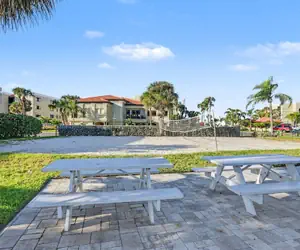 Photo 2 - Land's End 9-301 Beach Front-premier