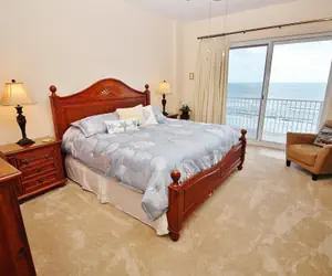 Photo 4 - Malibu 704