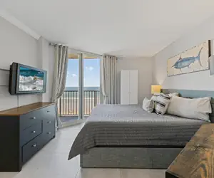 Photo 4 - Oceania Plaza 405