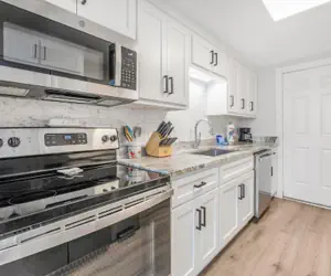 Photo 5 - Coral Sunset Cottage