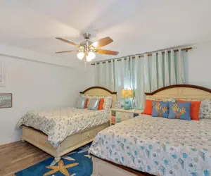 Photo 4 - Shoreline Towers 1073