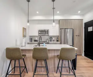 Photo 4 - Capitol Hill Suites - Unit 9