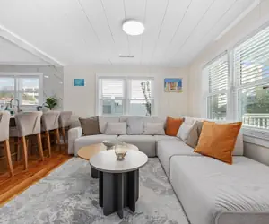 Photo 2 - Elvi s Beachside Trio