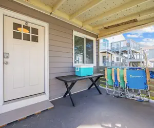 Photo 4 - Elvi s Beach Bungalow