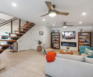 Photo 5 - Cozy Pet Friendly 3 Bedroom