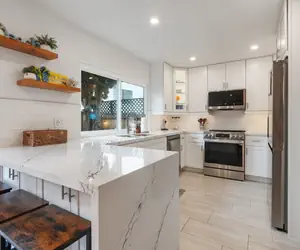 Photo 2 - Cozy Pet Friendly 3 Bedroom