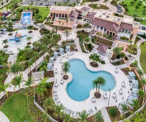 Photo 5 - Upstay - Modern Family Home w Pool Solara Resort