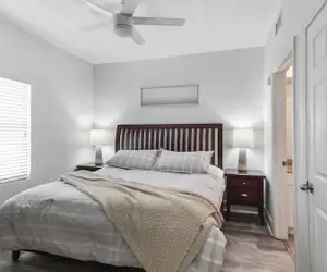 Photo 5 - Laketown Wharf 1116