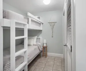 Photo 4 - Laketown Wharf 1116