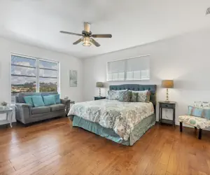 Photo 3 - 2674 Lake View Blvd