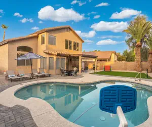 Photo 2 - 5 BD Gilbert Home 4 Min to Downtown