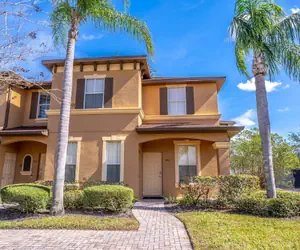 Photo 5 - 402 Regal Palms