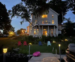 Photo 2 - Pressey House Lakeside Bed & Breakfast