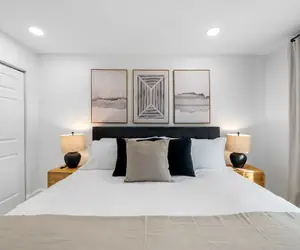 Photo 5 - The Perfect Family Retreat w Pool and Games