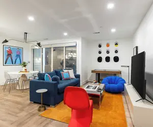 Photo 5 - Dual Bachelor Pads w/ Rooftop Lounge & Games Sleeps 26 5 Min to Broadway