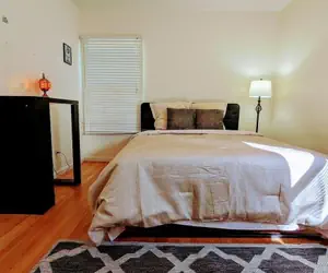 Photo 4 - Convinient Location in Los Angeles