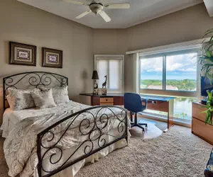 Photo 4 - Empress 803