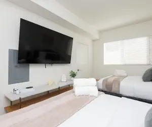 Photo 5 - Hollywood Apartment Near Walk of Fame