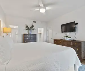 Photo 5 - Shipwatch Riverside E104