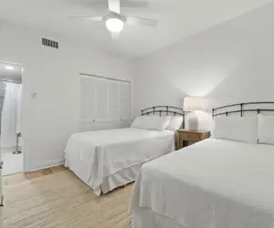 Photo 3 - Shipwatch Riverside E104