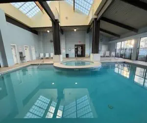 Photo 2 - White Caps 804