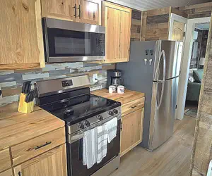Photo 3 - Redbud Tiny Home Resort