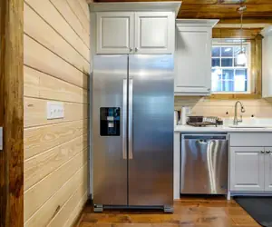 Photo 5 - Family-friendly Broken Bow Cabin w spa Game Room