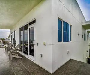 Photo 5 - Ocean Front Flagler Beach Sleeps 5 People