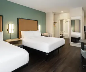 Photo 5 - LivSmart Studios by Hilton Tullahoma