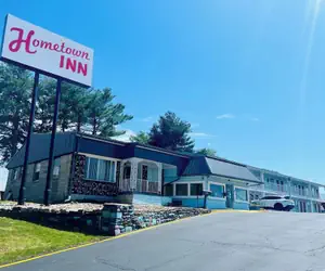 Photo 2 - Hometown INN