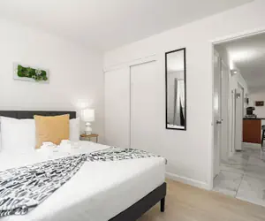 Photo 3 - Charming 2BR Ocean Getaway in Pacifica