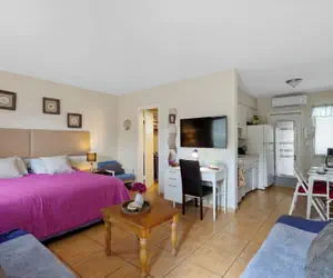 Photo 5 - Pet-friendly 1BR Studio w/ Parking & Bbq, Hollywood