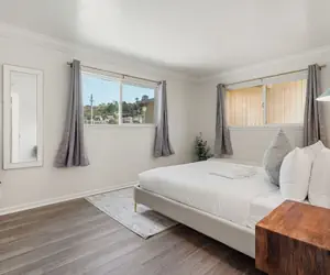 Photo 5 - Delightful 2BR Mountain OceanSunset View