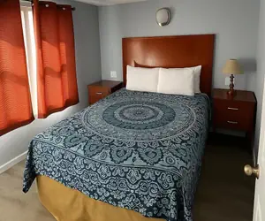 Photo 4 - Atlantic Breeze Motel & Apartments