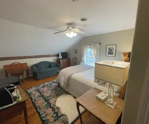 Photo 4 - Dodds Brick House Bed & Breakfast