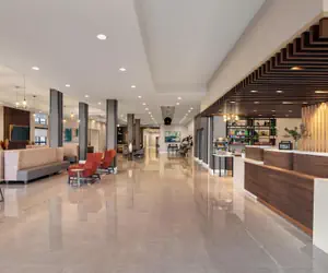 Photo 4 - Hilton Garden Inn Wichita Airport