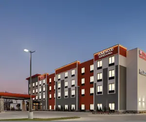 Photo 2 - Hilton Garden Inn Wichita Airport