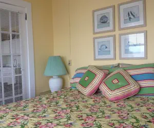 Photo 5 - Sun N Fun Beachfront Vacation Rentals